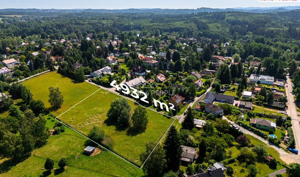 Prodej stavebního pozemku 2 466 m², Kamenice – náhled fotky 5
