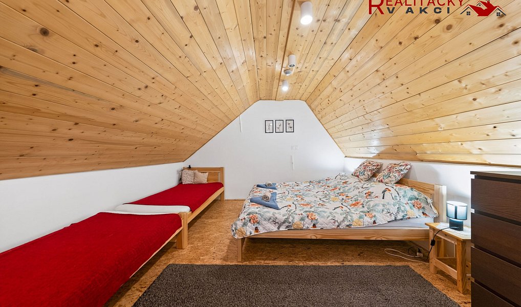 Prodej ubytovacího objektu 291 m², Nový Přerov – náhled fotky 26