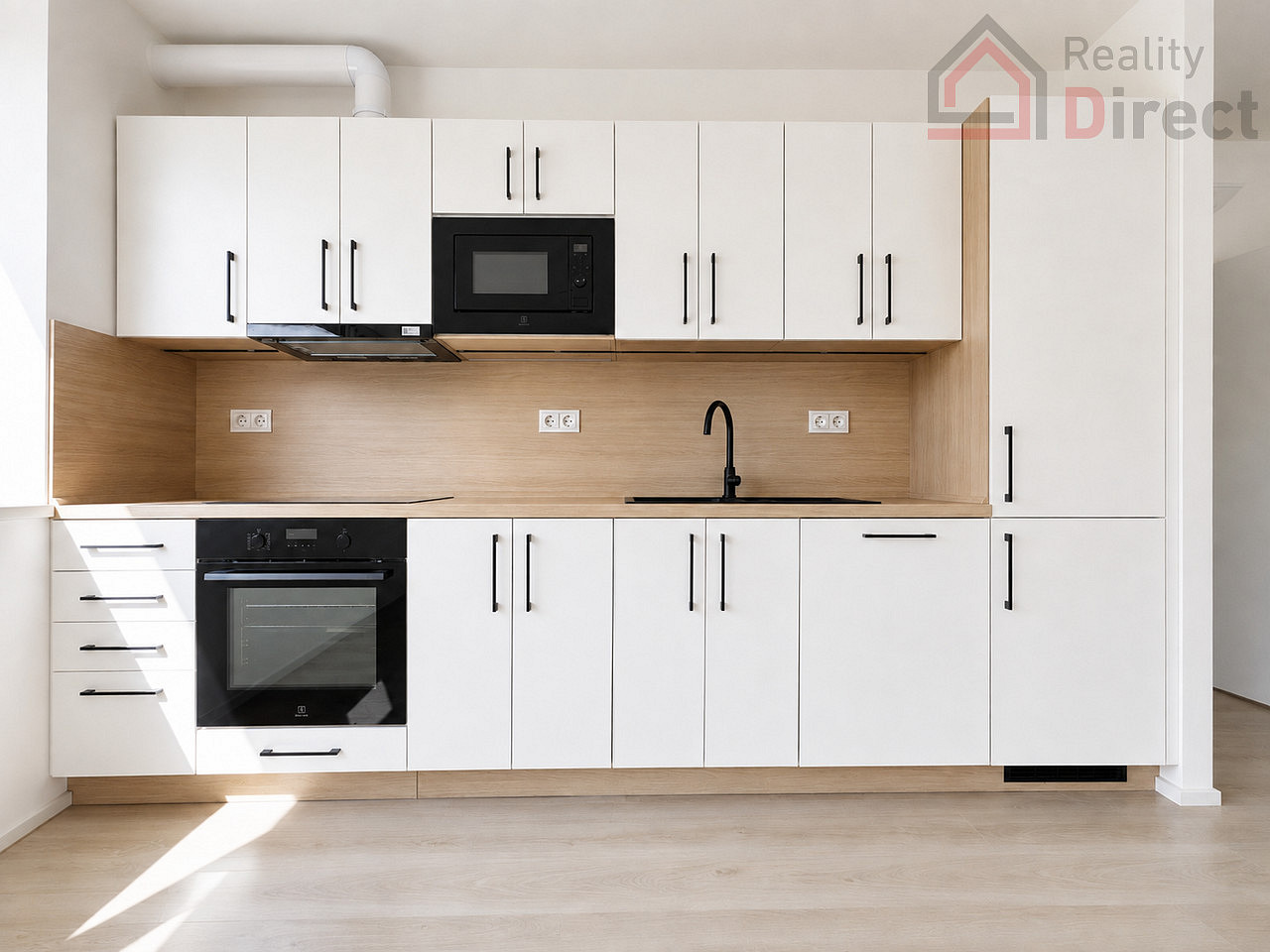 Pronájem bytu 2+kk 73 m² – fotografie 2