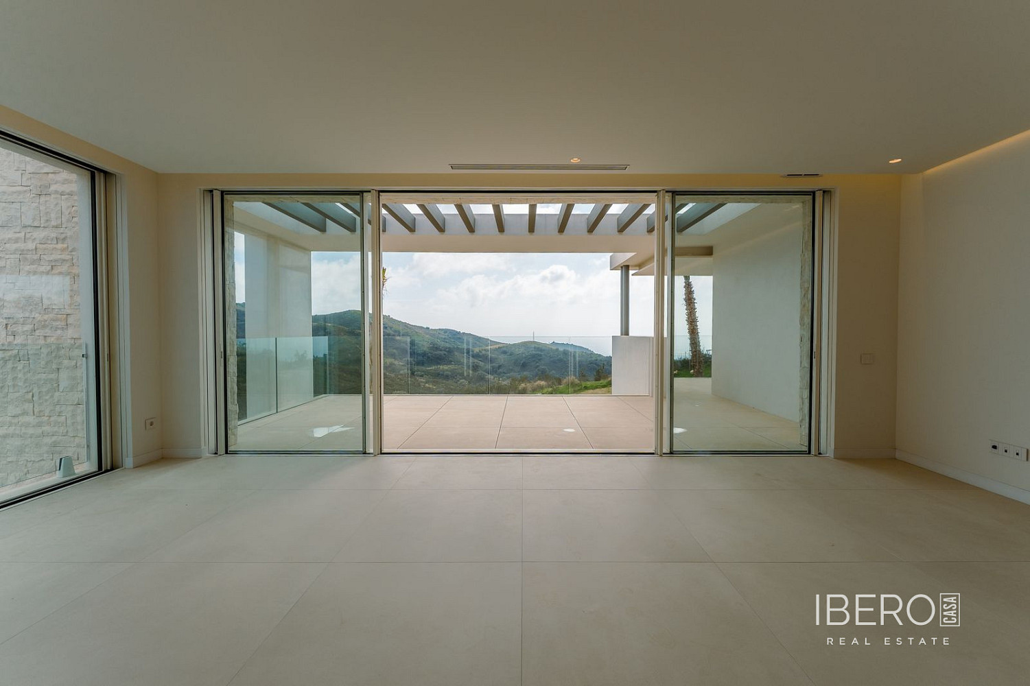 Piso 4+kk – Ojén, Sierra de las Nieves