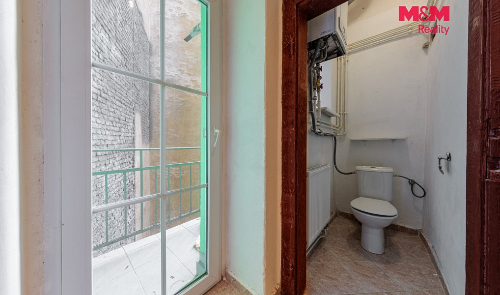 Prodej bytu 1+1 45 m², Karlovy Vary – náhled fotky 8