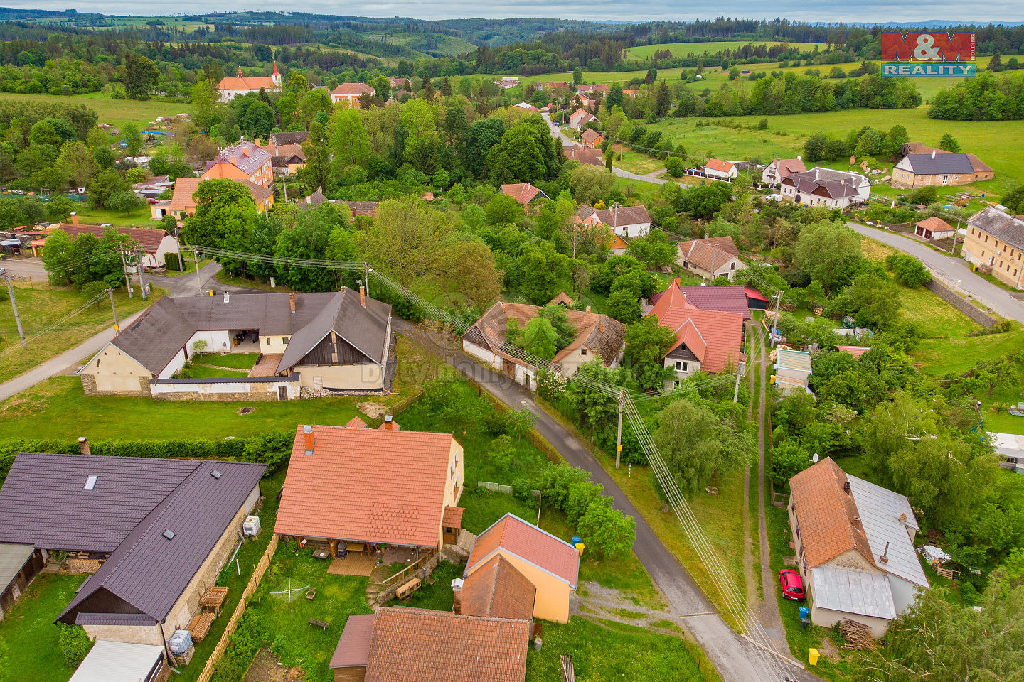 Prodej stavebního pozemku 375 m² – fotografie 3
