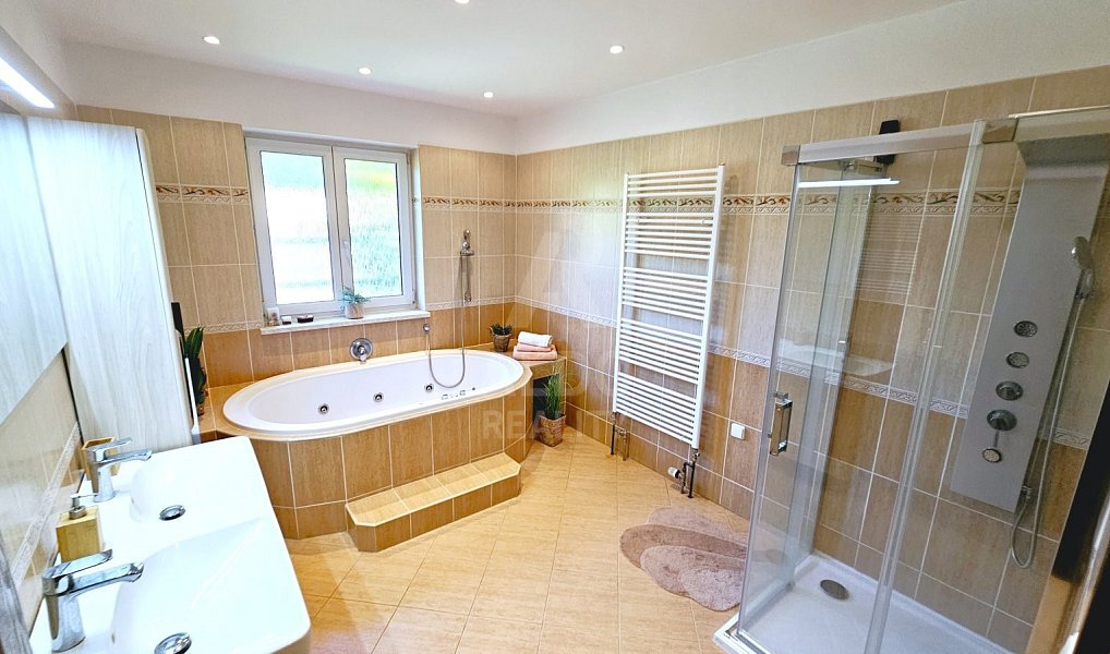 Prodej domu 145 m² s pozemkem 478 m², Srubec – náhled fotky 3