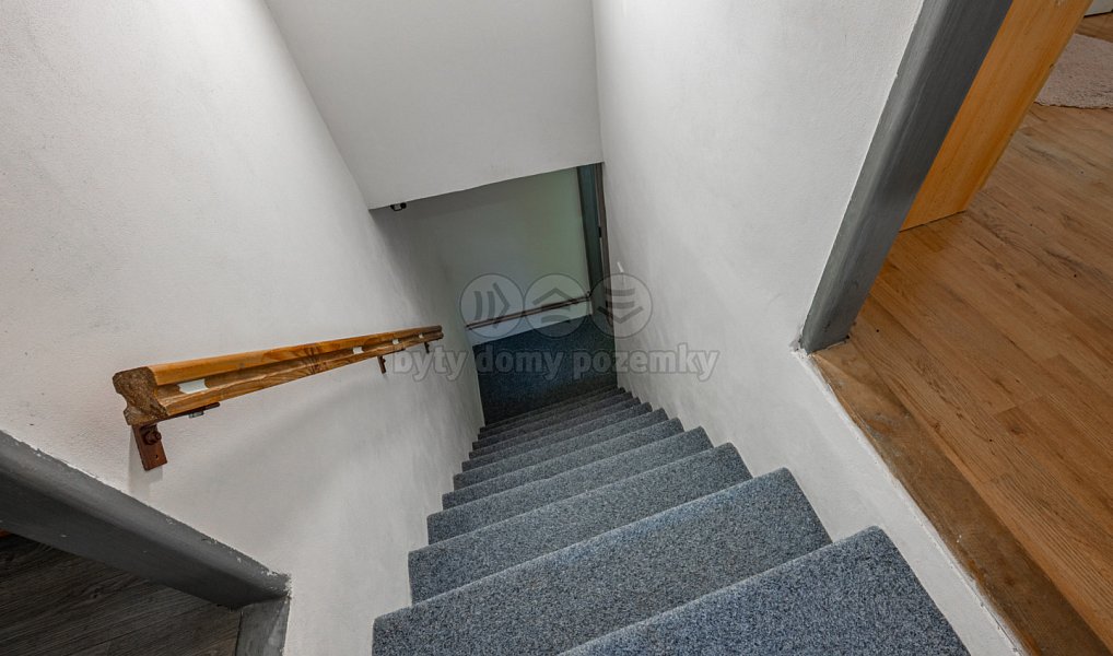 Prodej domu 140 m² s pozemkem 2 049 m², Chabeřice – náhled fotky 16