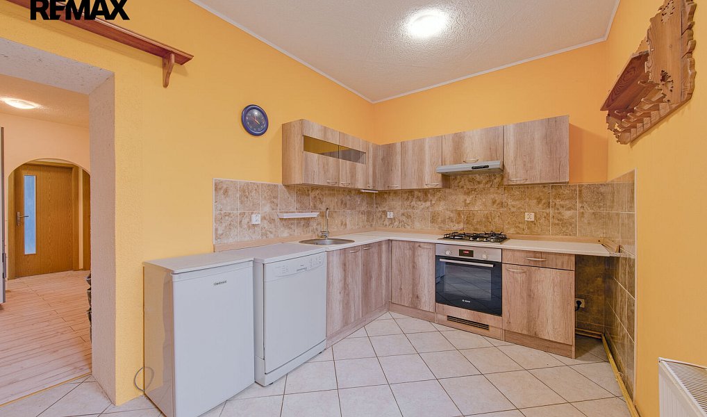Prodej bytu 3+1 63 m², Aš – fotka 1 z 16