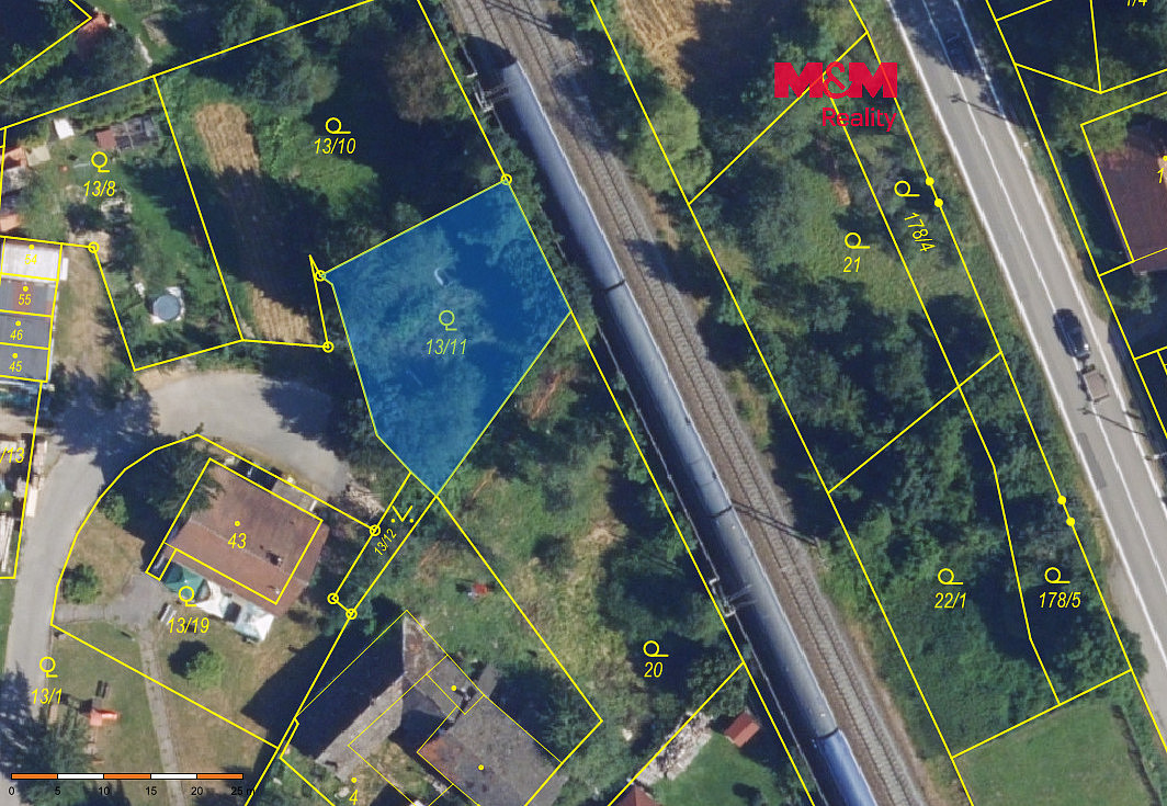Pronájem pole 492 m²