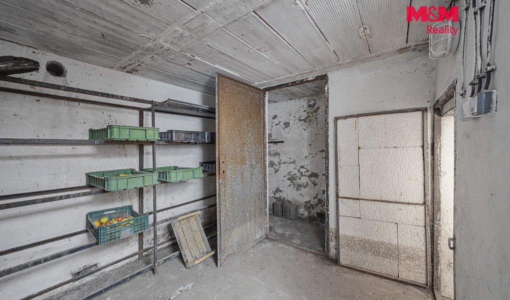 Prodej chaty/chalupy 14 m² s pozemkem 347 m², Hradec Králové – náhled fotky 17