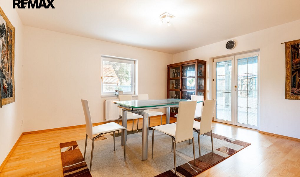 Prodej domu 220 m² s pozemkem 2 087 m², Hvozdec – náhled fotky 5
