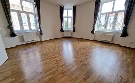 Pronájem bytu 3+kk 67 m²