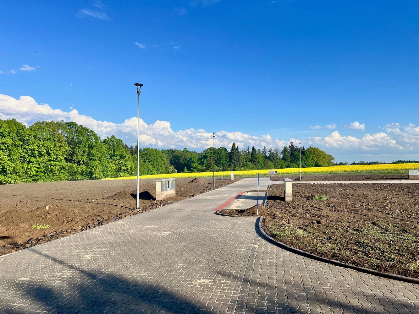 Prodej stavebního pozemku 1 016 m²