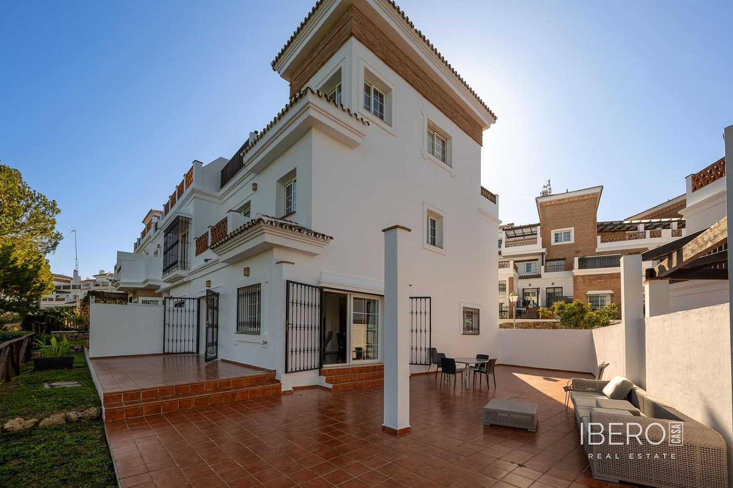 Casa 5+kk – Málaga, Granja Suárez, Bailén-Miraflores