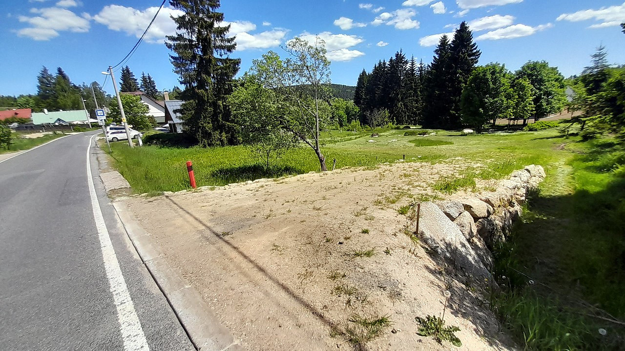 Prodej stavebního pozemku 2 313 m² – fotografie 2