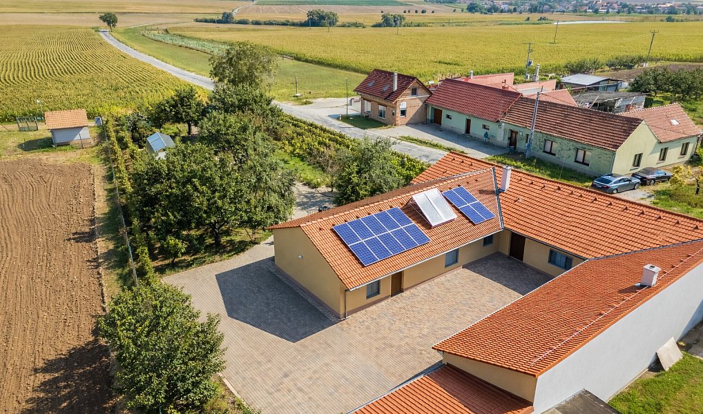 Prodej domu 342 m², Bohutice – náhled fotky 2
