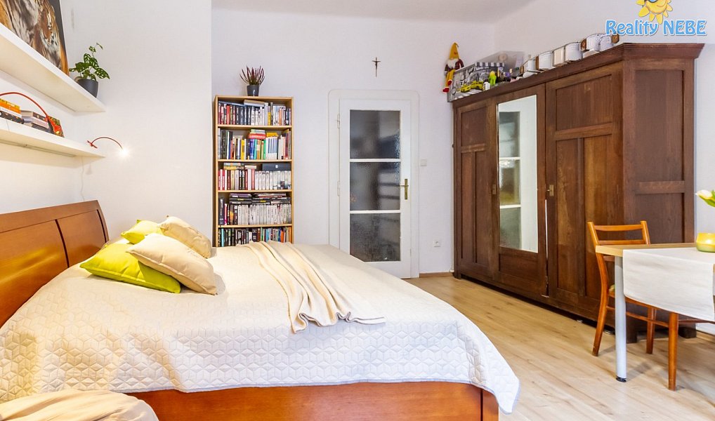Prodej bytu 1+1 35 m², Praha – náhled fotky 5