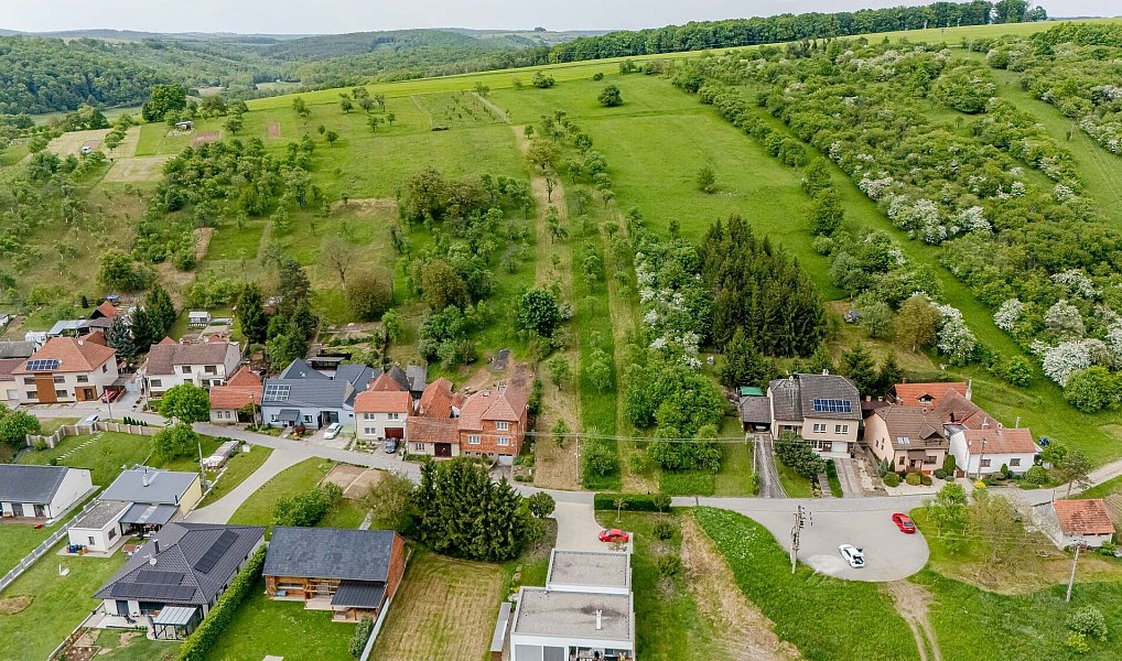 Prodej stavebního pozemku 1 034 m², Nedachlebice – náhled fotky 8