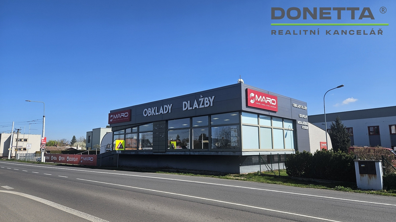 Prodej obchodních prostor 1 000 m², Pardubice