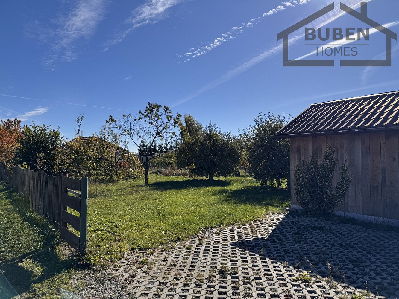Prodej stavebního pozemku 1 390 m² – fotografie 4