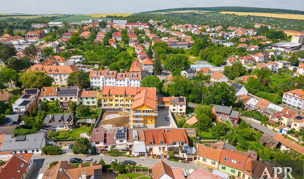 Pronájem bytu 1+kk 43 m², Uherský Brod – náhled fotky 7